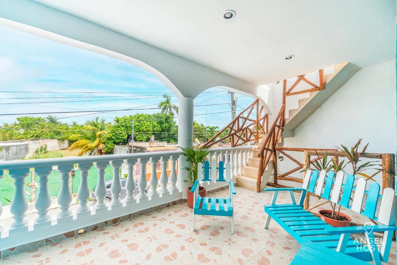 Malecon Beach House In Progreso 1 Block From Beach Экстерьер фото