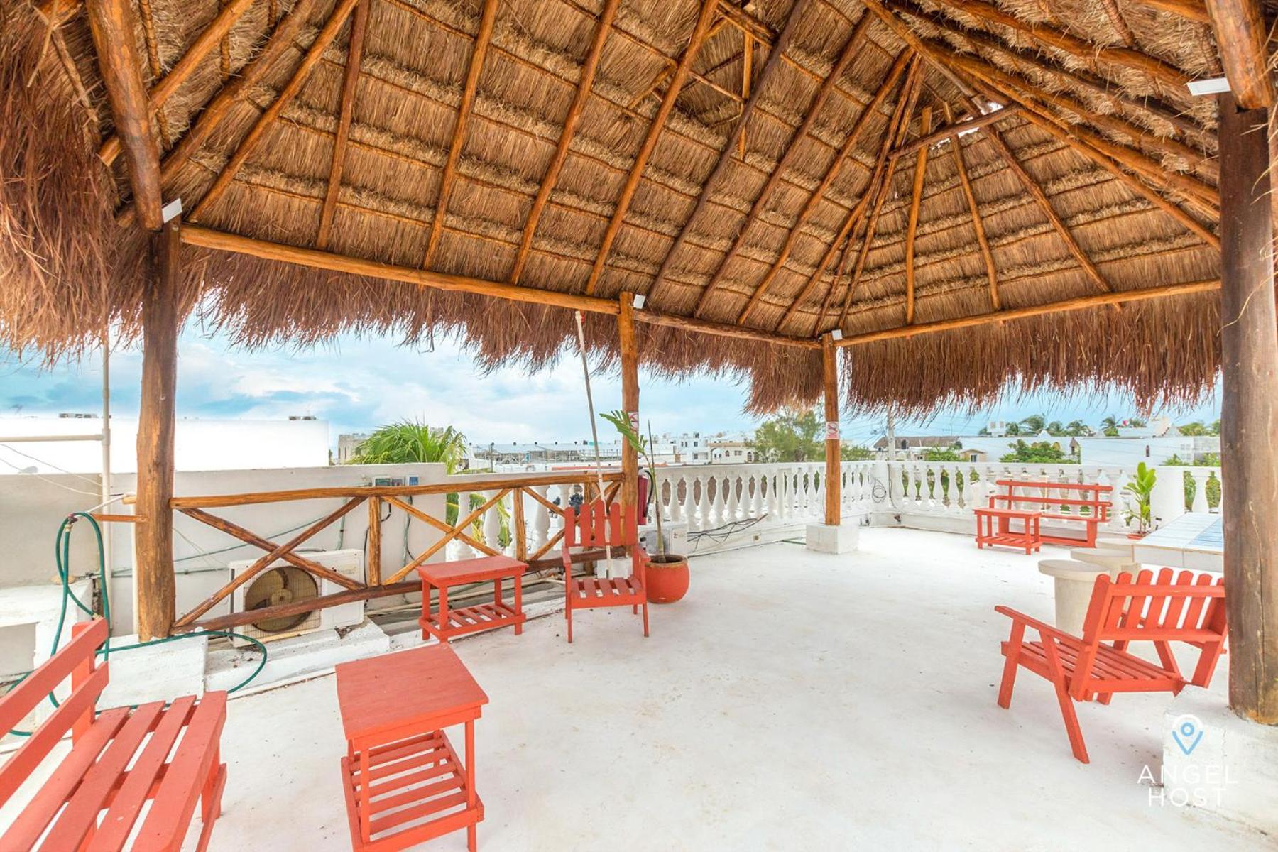 Malecon Beach House In Progreso 1 Block From Beach Экстерьер фото
